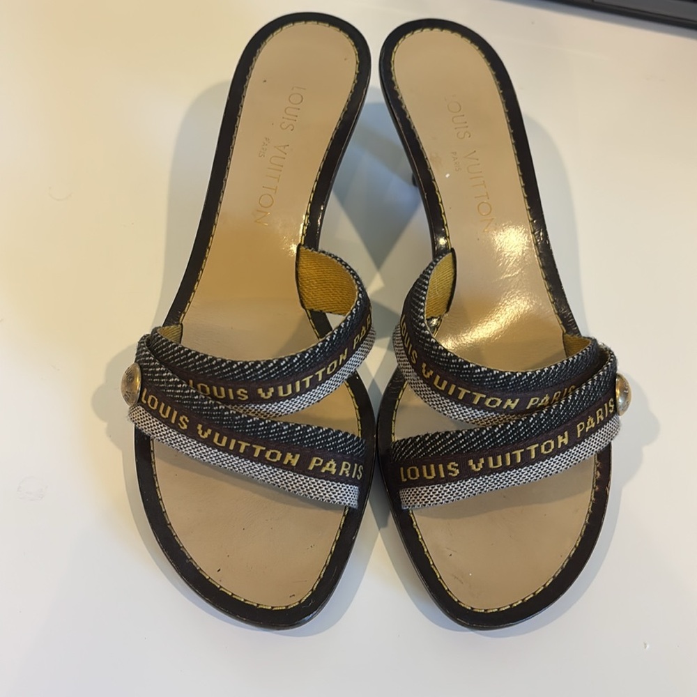 LOUIS VUITTON BAHIA HEEL